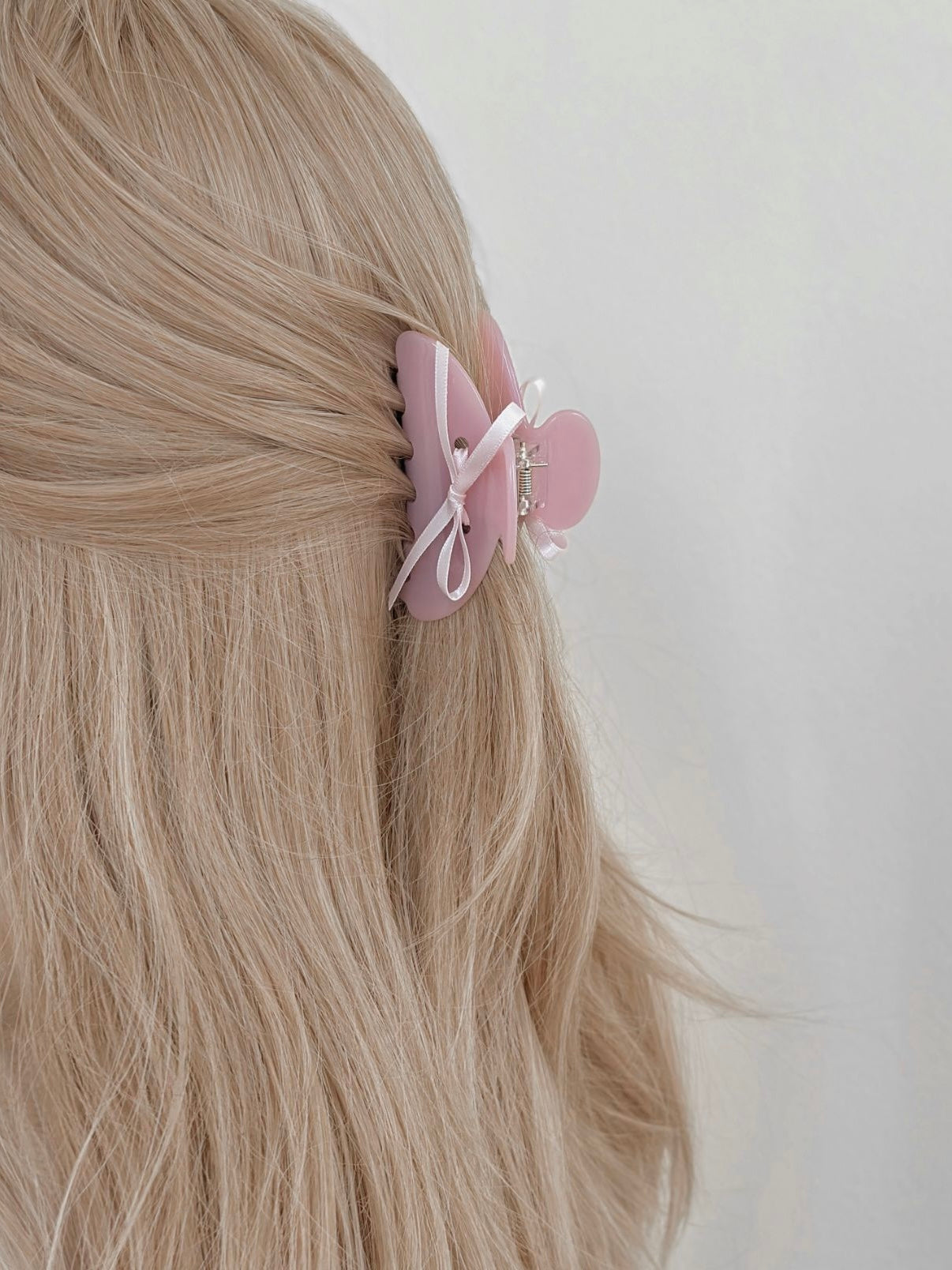 Get trendy with Angelic pink actylic hair claw clips - available at Peiliee Shop. Grab yours for $5.80 today!