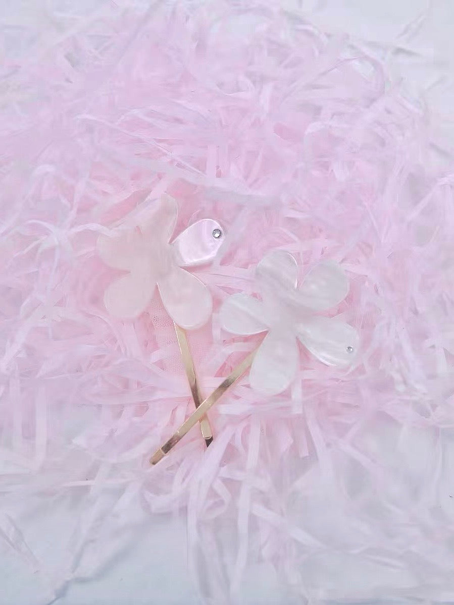 Get trendy with Handmade Rose Island Flower Days Hairpins - available at Peiliee Shop. Grab yours for $9.90 today!