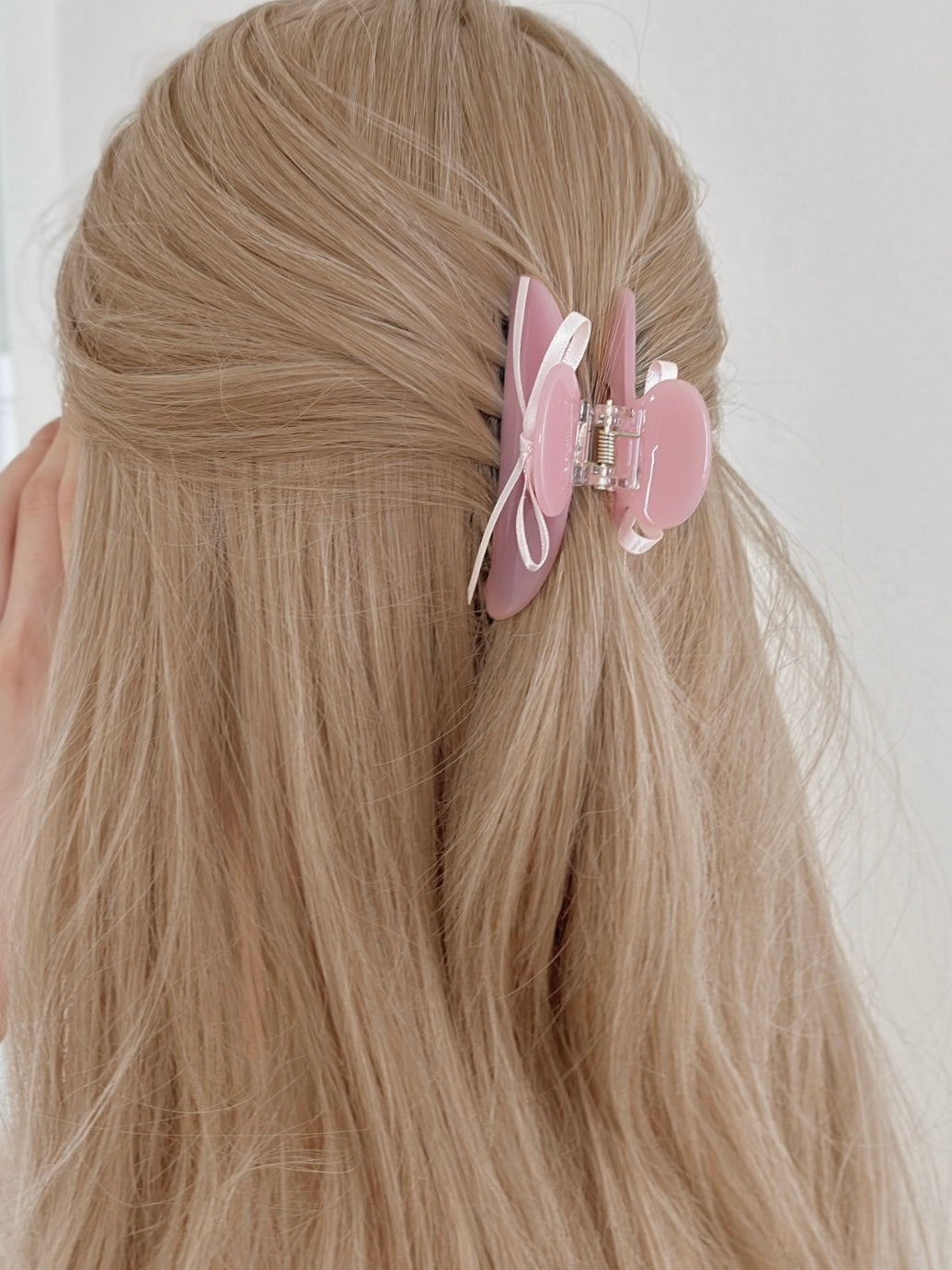 Get trendy with Angelic pink actylic hair claw clips - available at Peiliee Shop. Grab yours for $5.80 today!