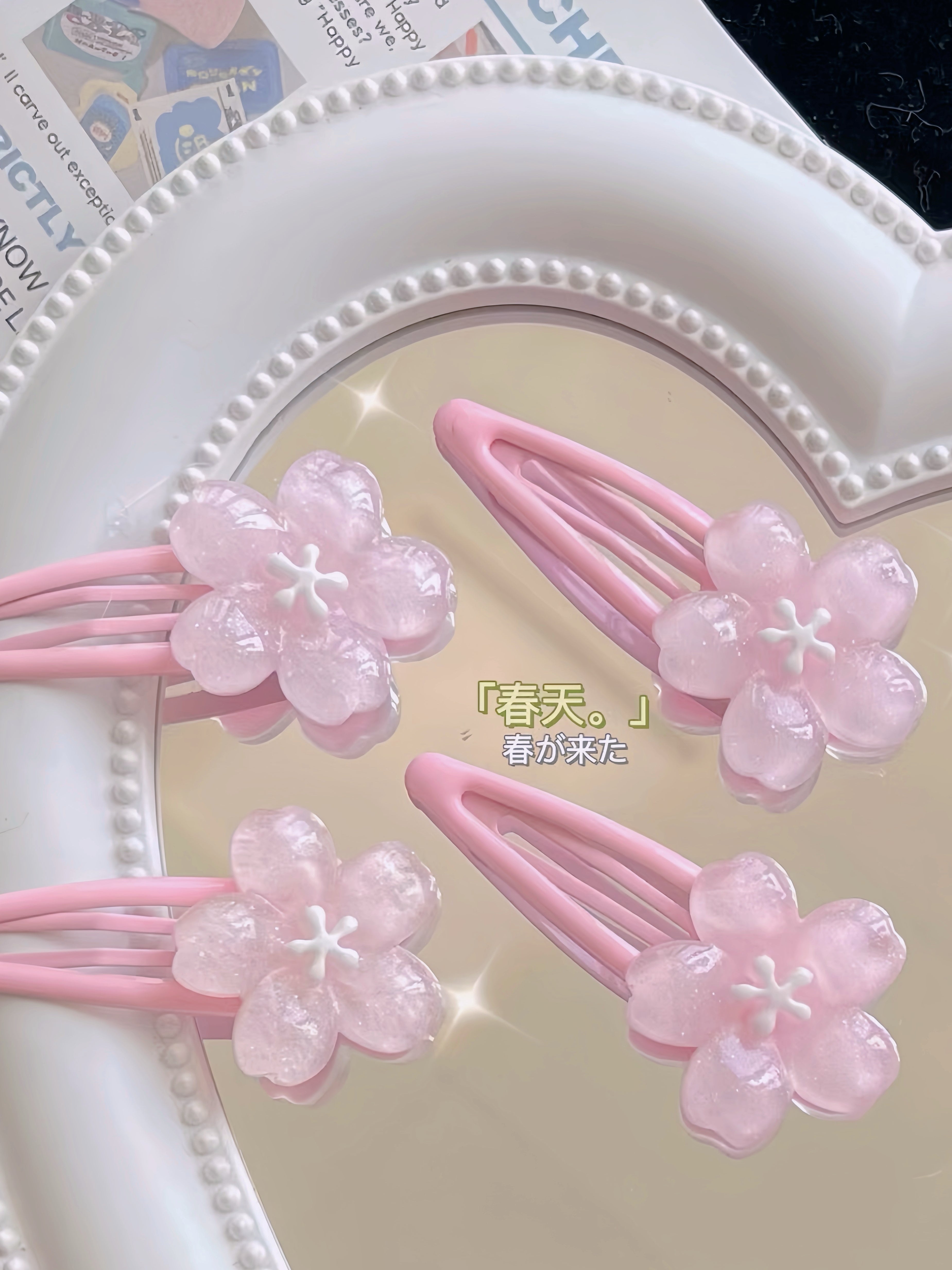 Get trendy with Sakura Hairpin - available at Peiliee Shop. Grab yours for $0.99 today!