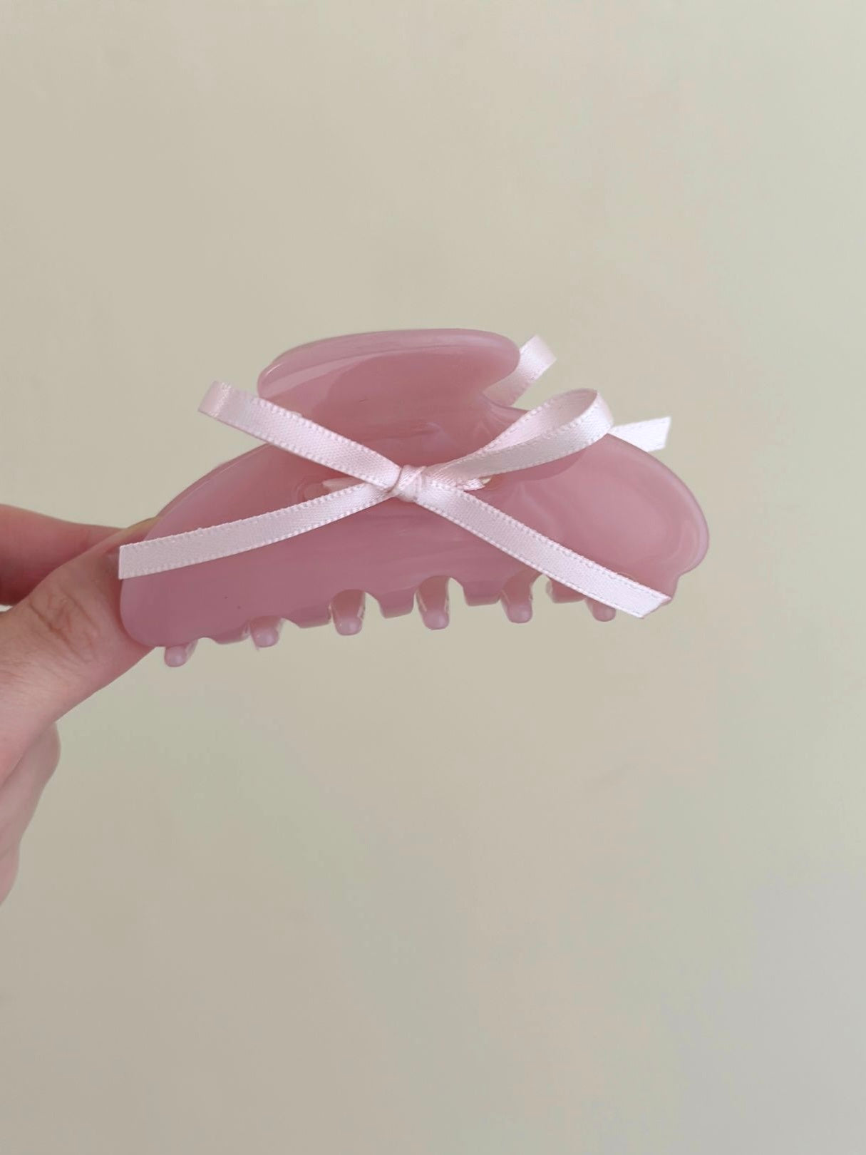 Get trendy with Angelic pink actylic hair claw clips - available at Peiliee Shop. Grab yours for $5.80 today!