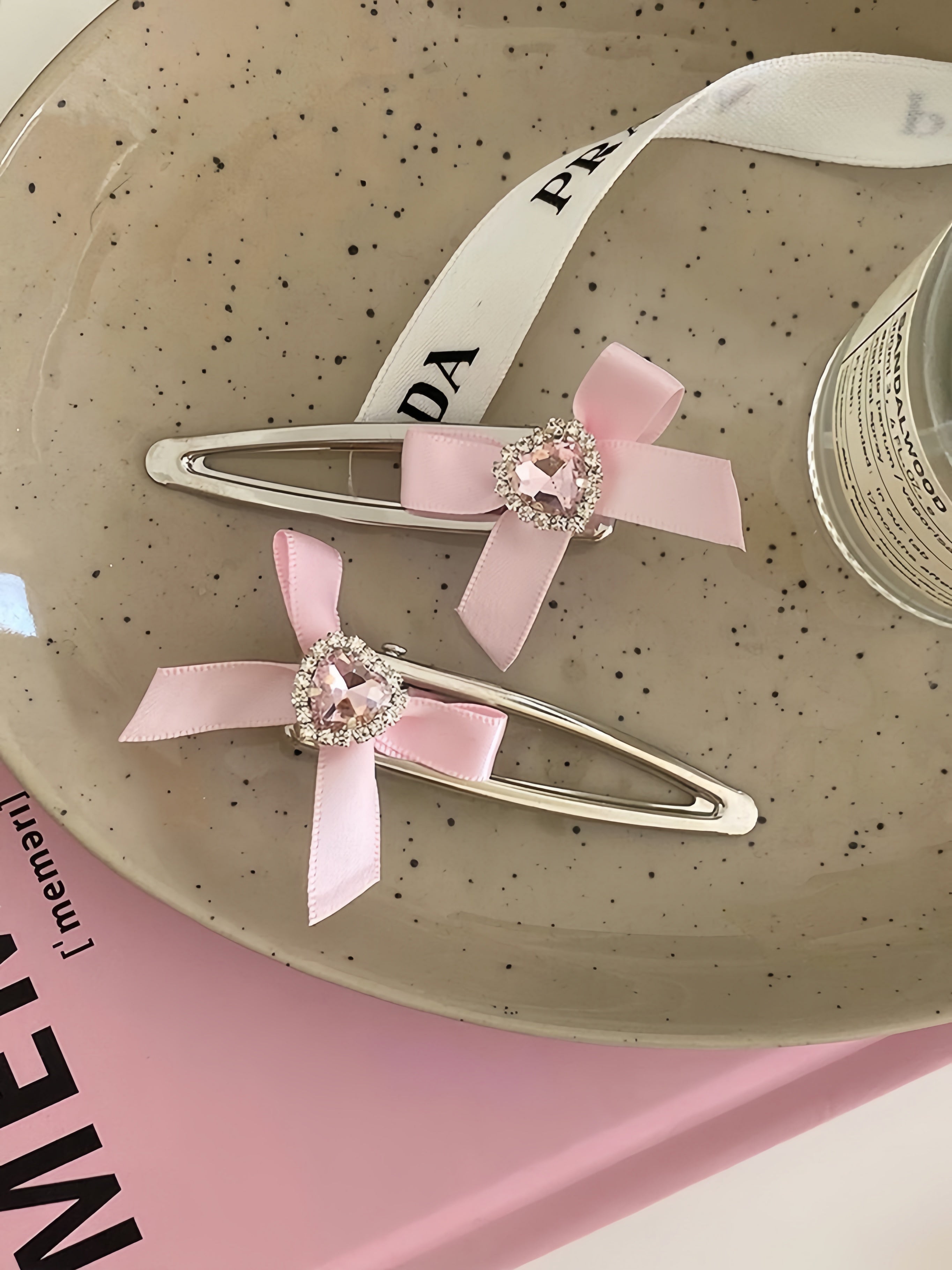 Get trendy with Dolly Heart Hairpin - available at Peiliee Shop. Grab yours for $2.50 today!