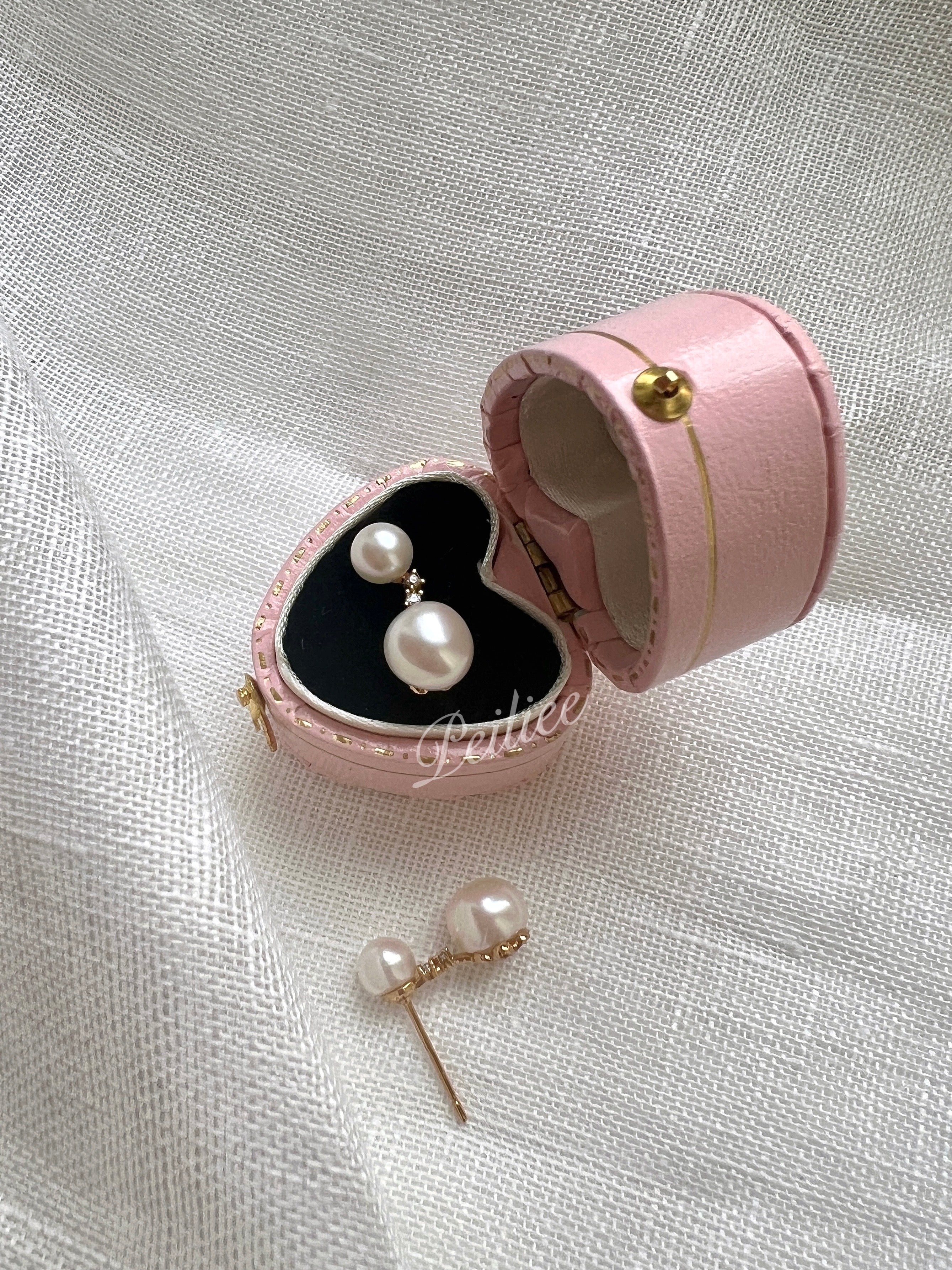 Get trendy with All The Stars Shine For You Freshwater Pearl Earring - available at Peiliee Shop. Grab yours for $18 today!