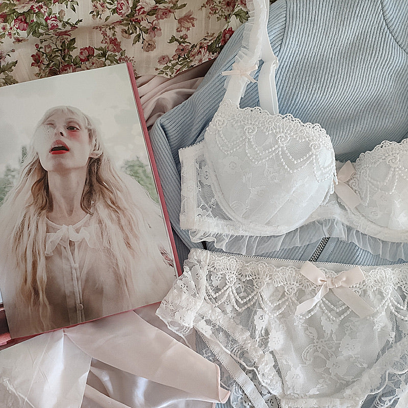 Get trendy with Angel Ribbon for stars and roses Bra Set - lingerie available at Peiliee Shop. Grab yours for $26 today!