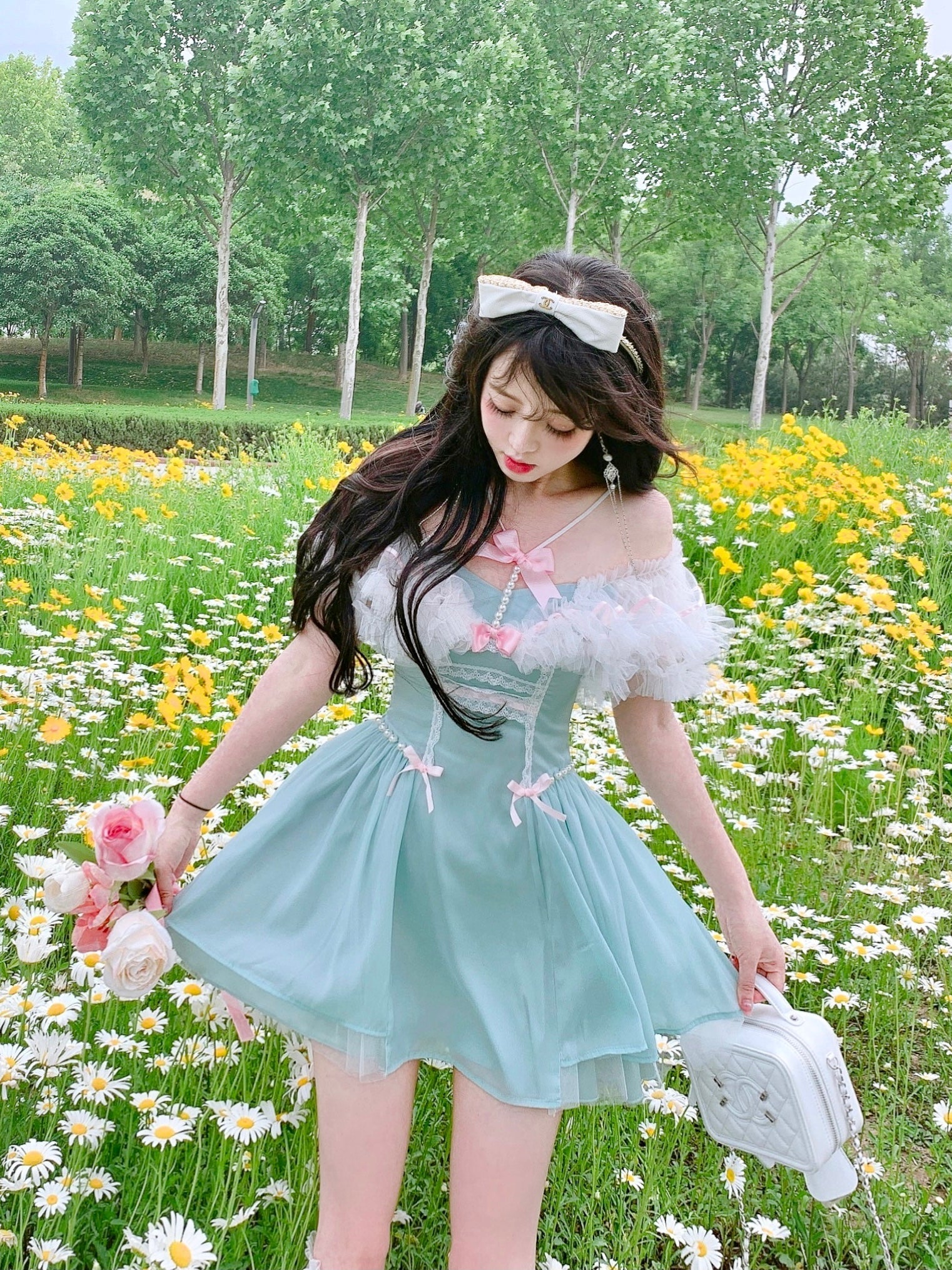Get trendy with Daisy Amour Mini Dress - Dress available at Peiliee Shop. Grab yours for $49.90 today!
