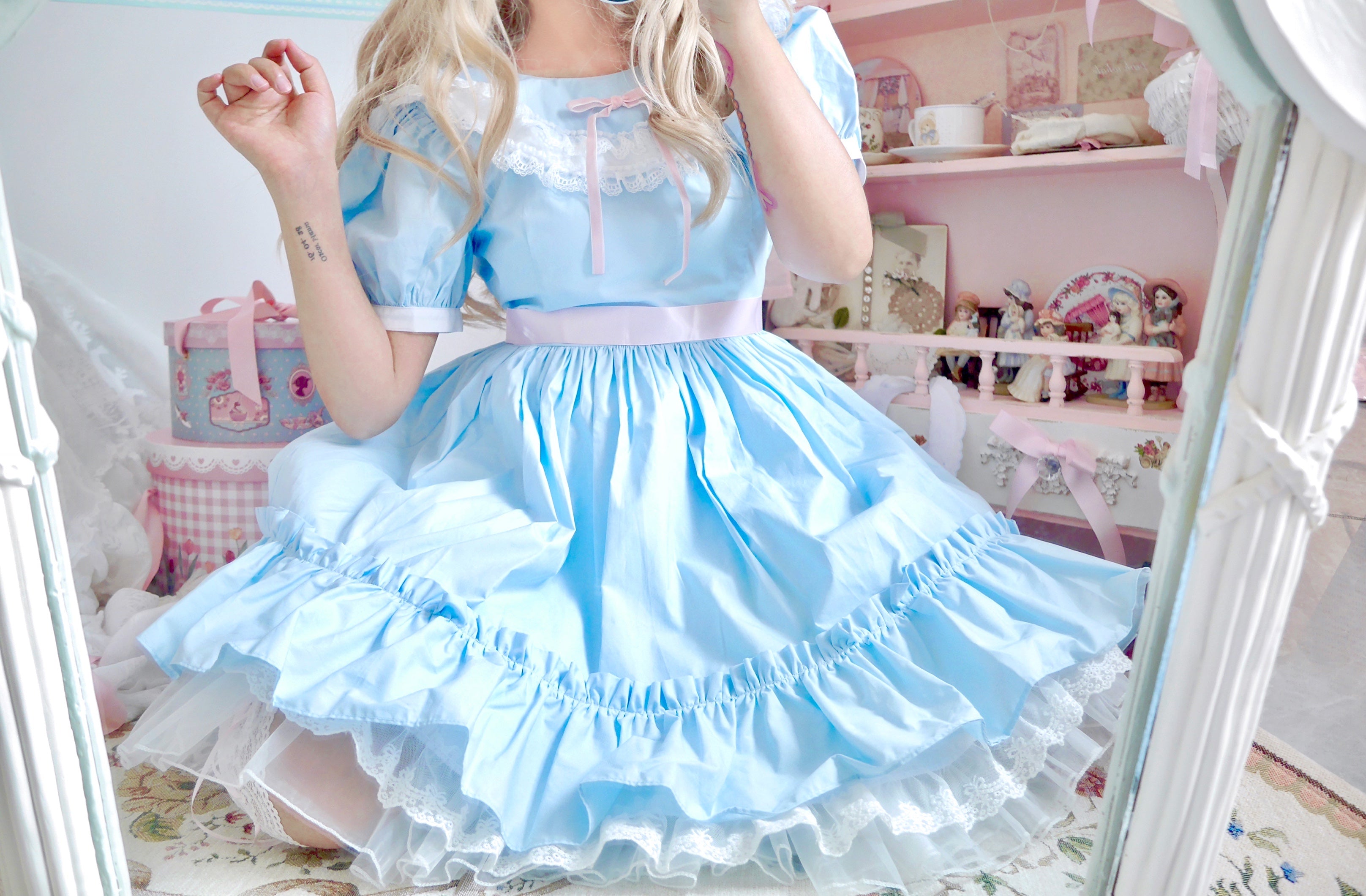 Get trendy with Alice Dress - available at Peiliee Shop. Grab yours for $55 today!