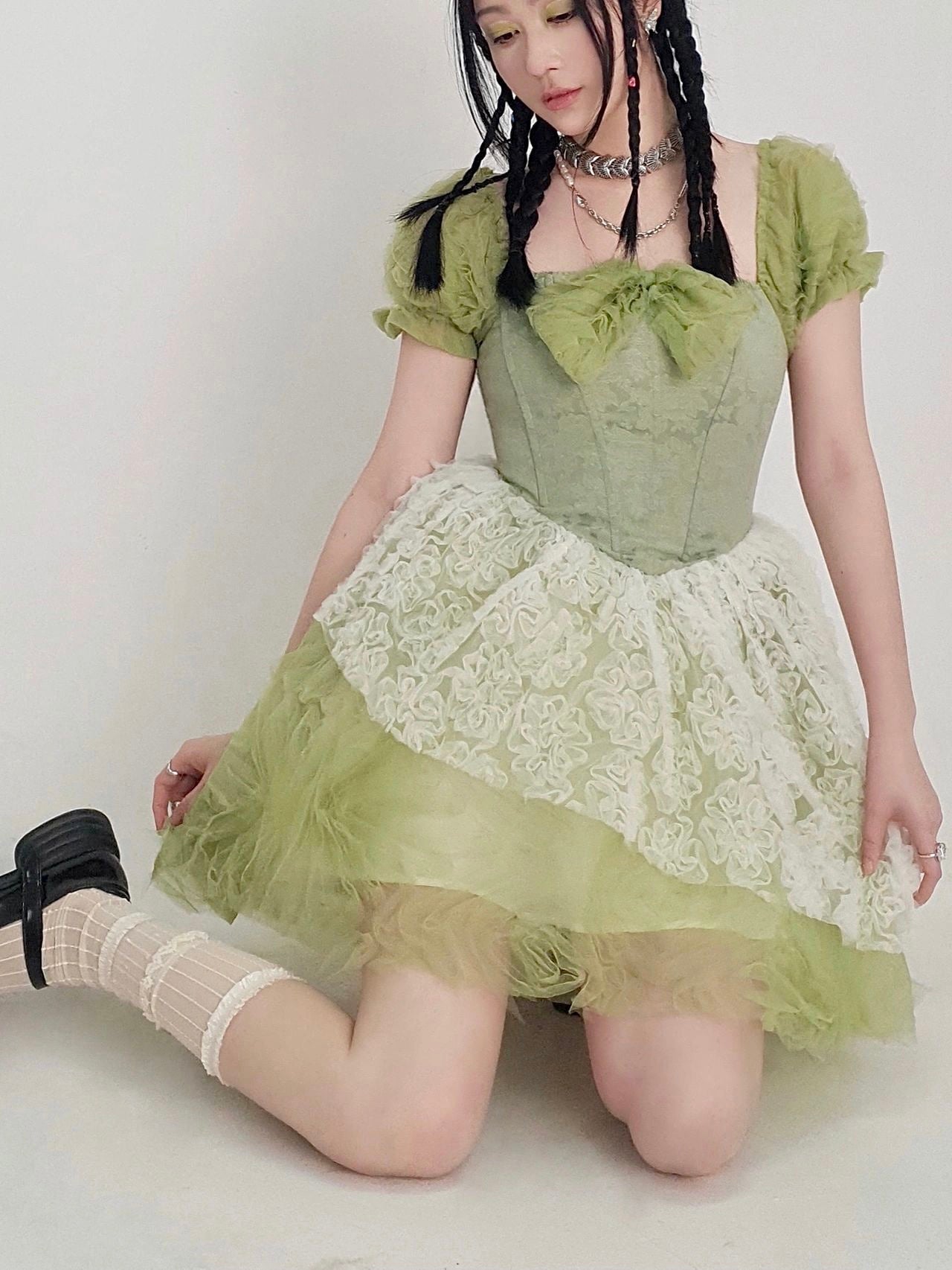 Get trendy with Tinker bell’s princess dress - Dresses available at Peiliee Shop. Grab yours for $49.90 today!