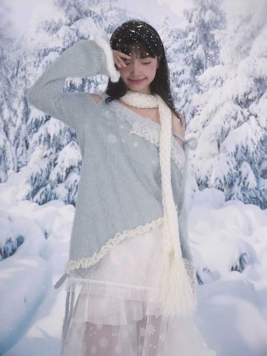 Get trendy with [Rose Island]Snowy Feather Tassel Faux Fur Scarf - Coats & Jackets available at Peiliee Shop. Grab yours for $19.90 today!
