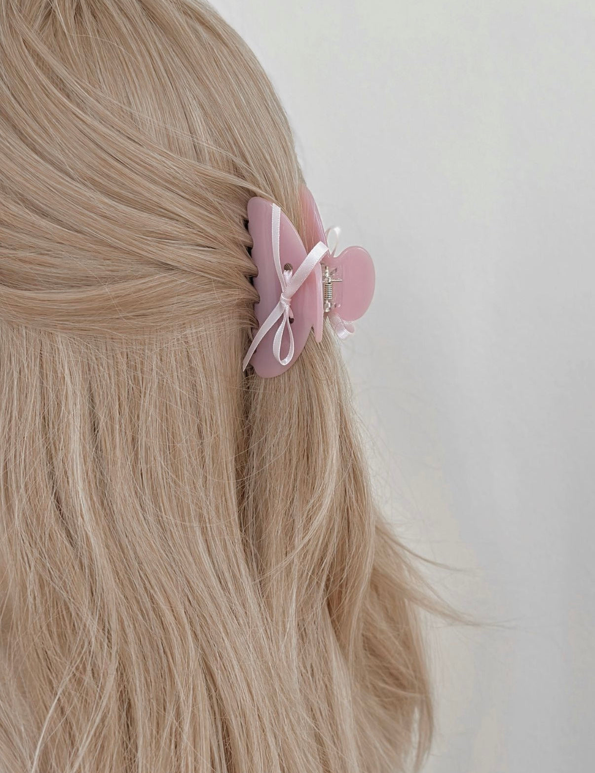 Get trendy with Angelic pink actylic hair claw clips -  available at Peiliee Shop. Grab yours for $5.80 today!