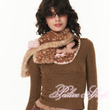 Peiliee Ribbon Deer Short Scarf