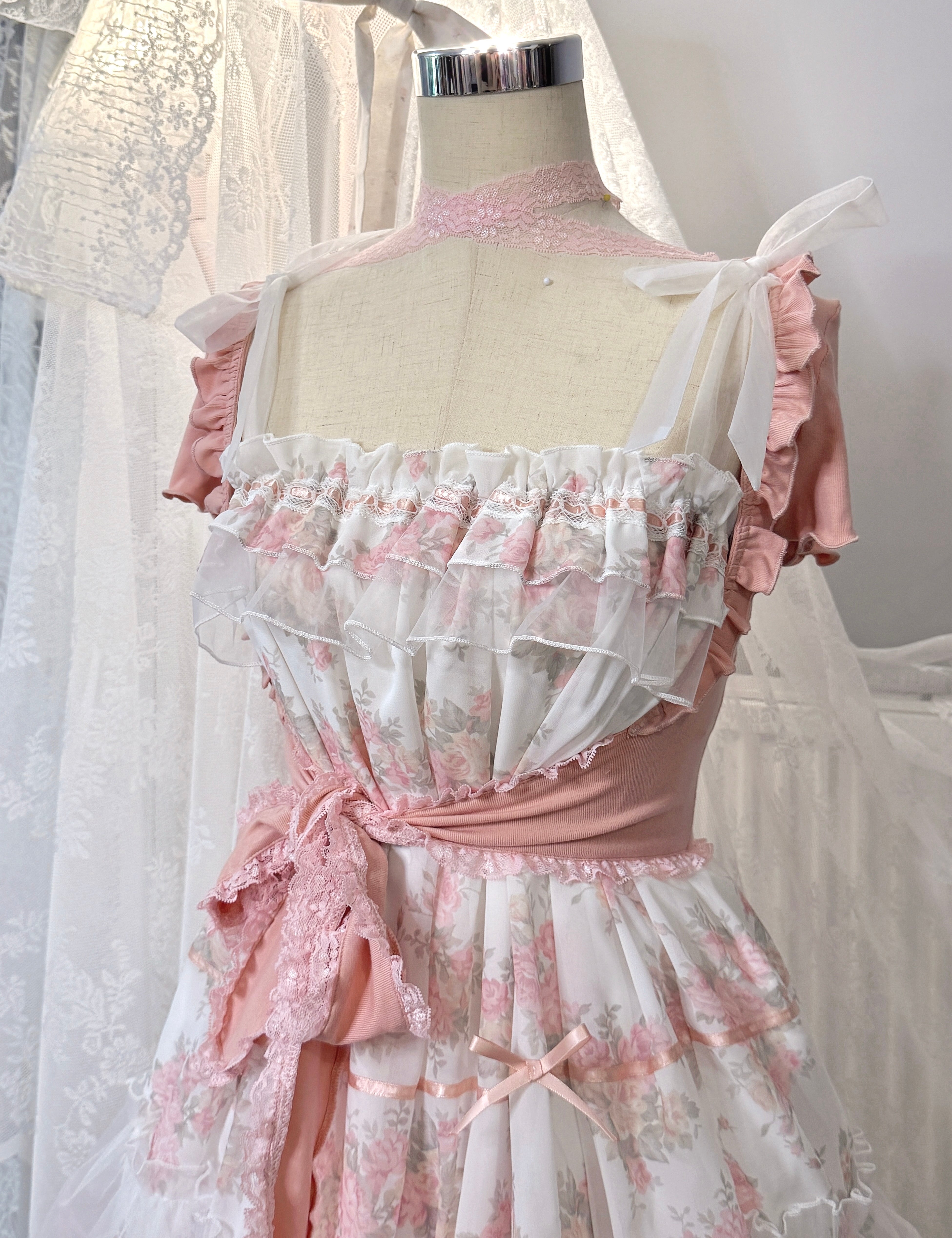 Cinnabun Crystal Garden Dancing Fairy Short Cardigan