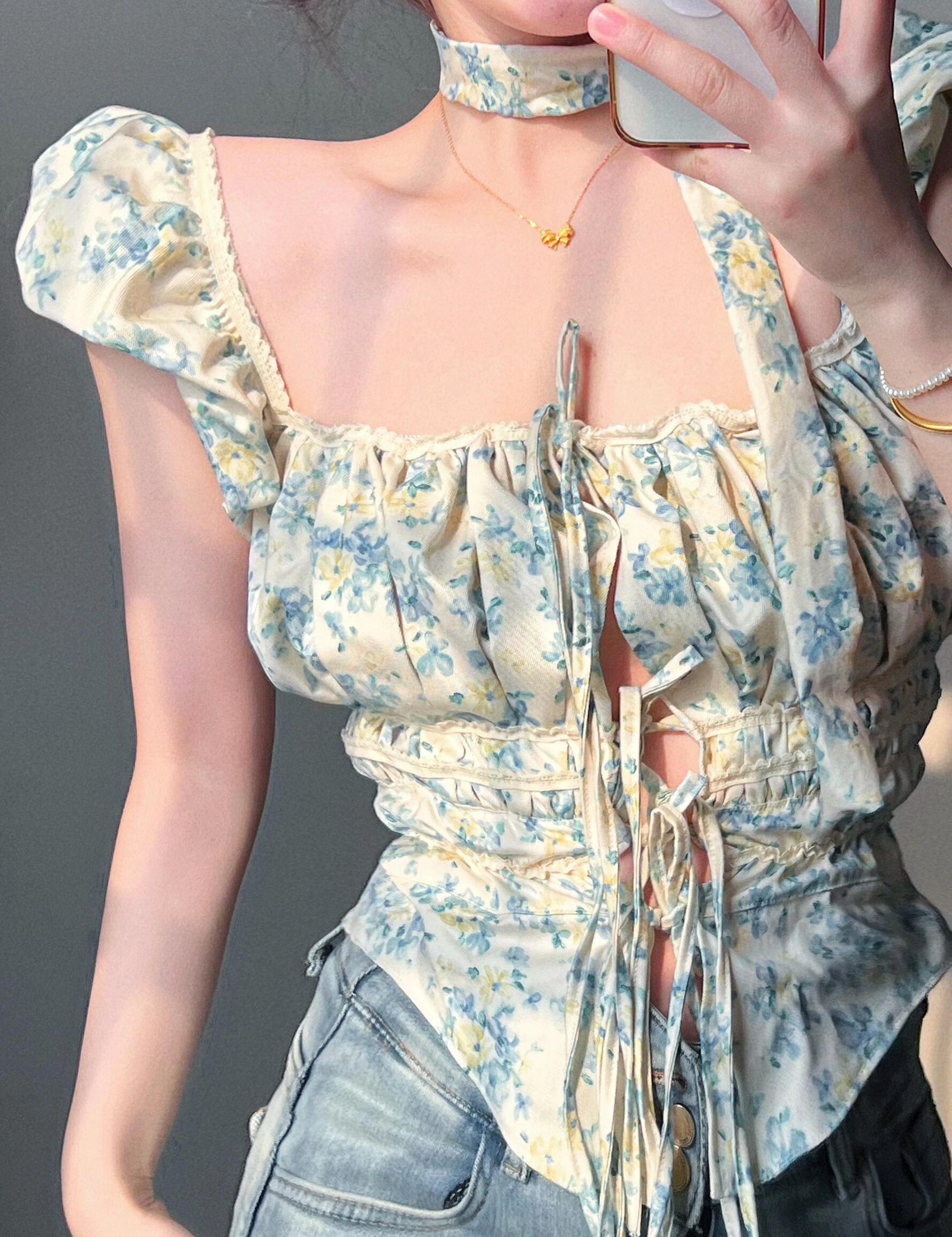 Get trendy with [Tailor Made] Blooming Cottage Set -  available at Peiliee Shop. Grab yours for $59 today!