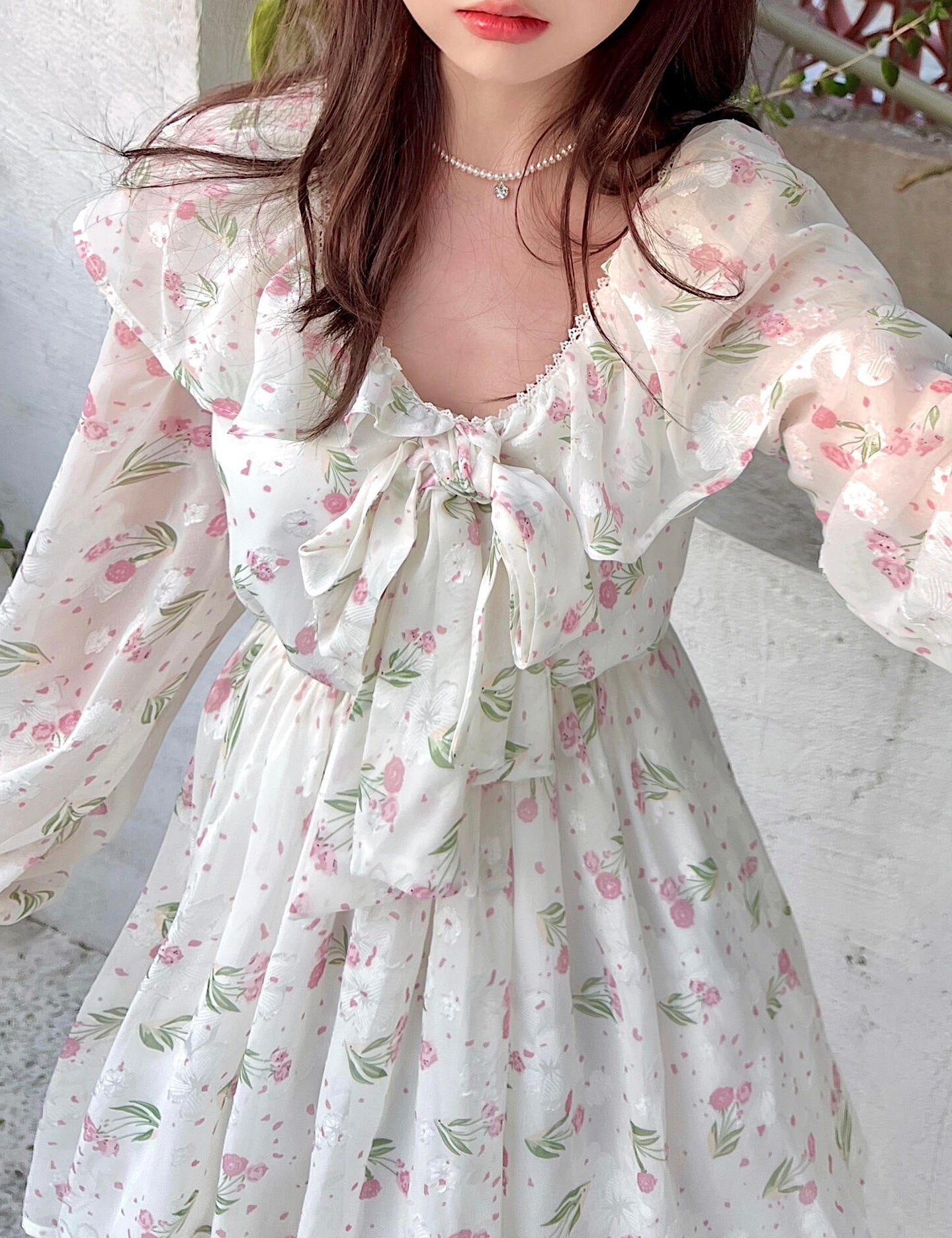 Get trendy with [SALE] Spring dreamland floral mini dress - Dresses available at Peiliee Shop. Grab yours for $26.80 today!