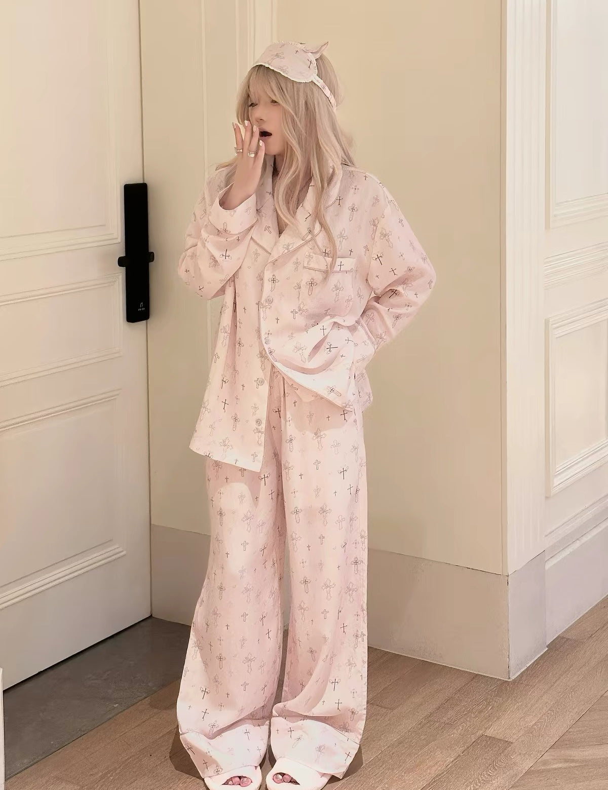KittenClaw Pink Dream Cross Tencel Lyocell Pajama Set