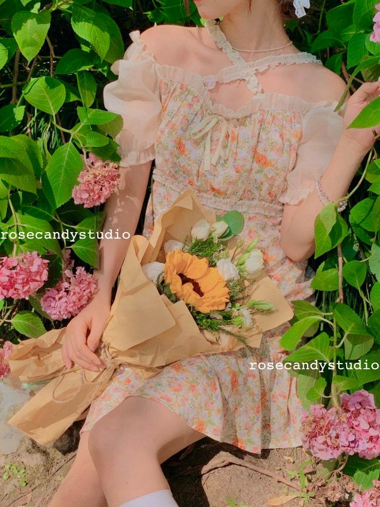 Get trendy with [SALE] Afternoon Garden floral mini dress - Dresses available at Peiliee Shop. Grab yours for $26.80 today!