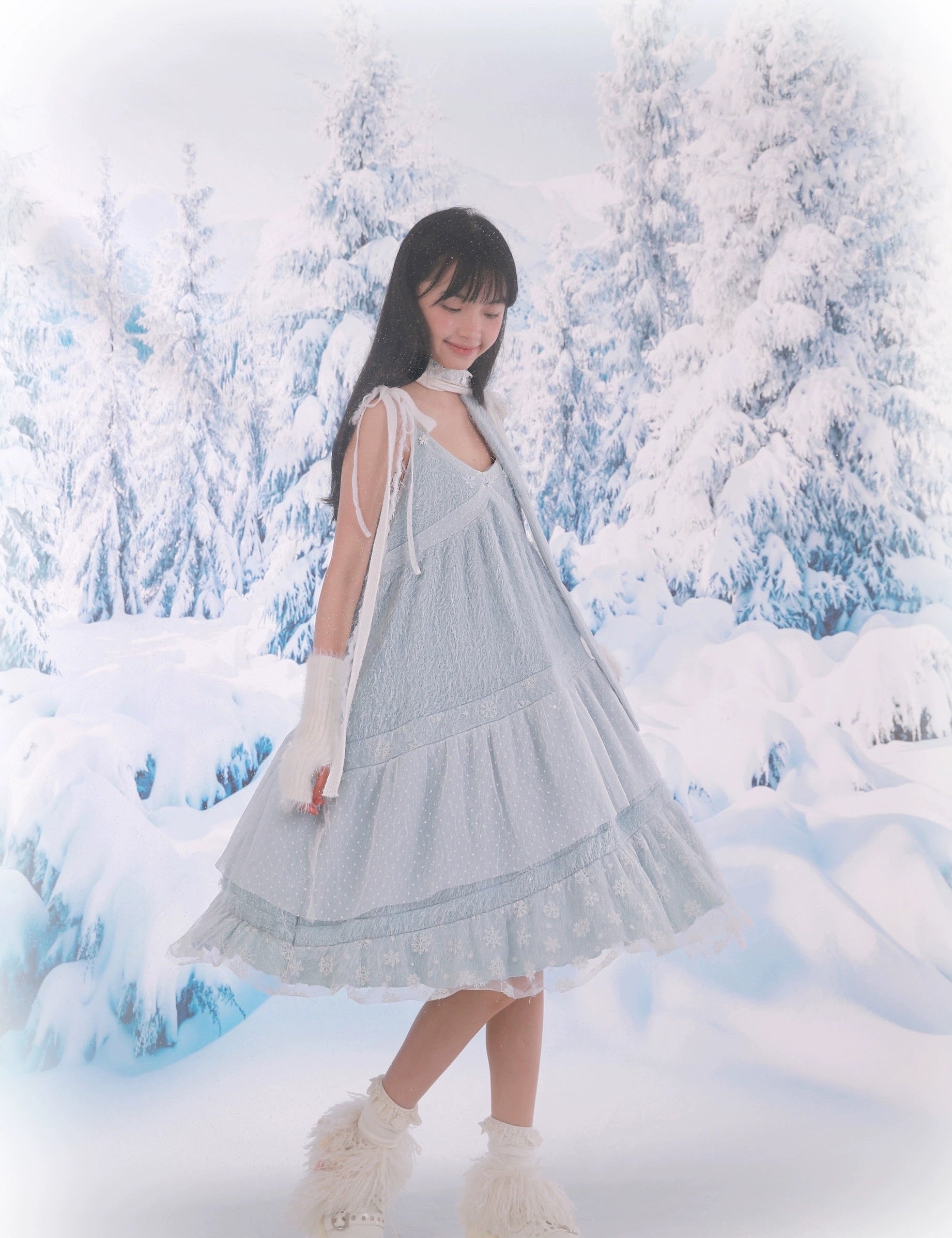 Get trendy with [Rose Island] Icy Snow Feather Dress -  available at Peiliee Shop. Grab yours for $57 today!