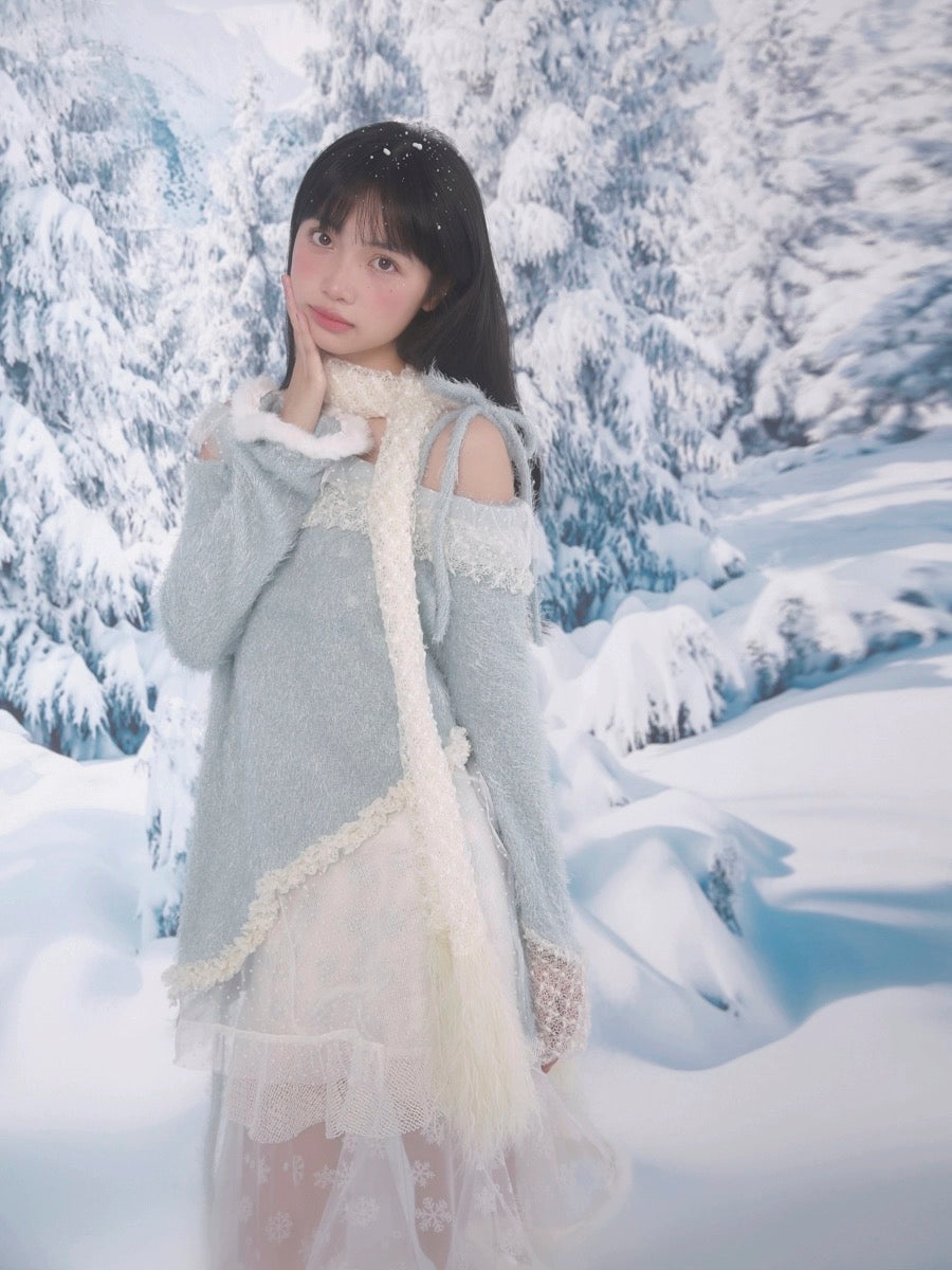 Get trendy with [Rose Island]Snowy Feather Tassel Faux Fur Scarf - Coats & Jackets available at Peiliee Shop. Grab yours for $19.90 today!