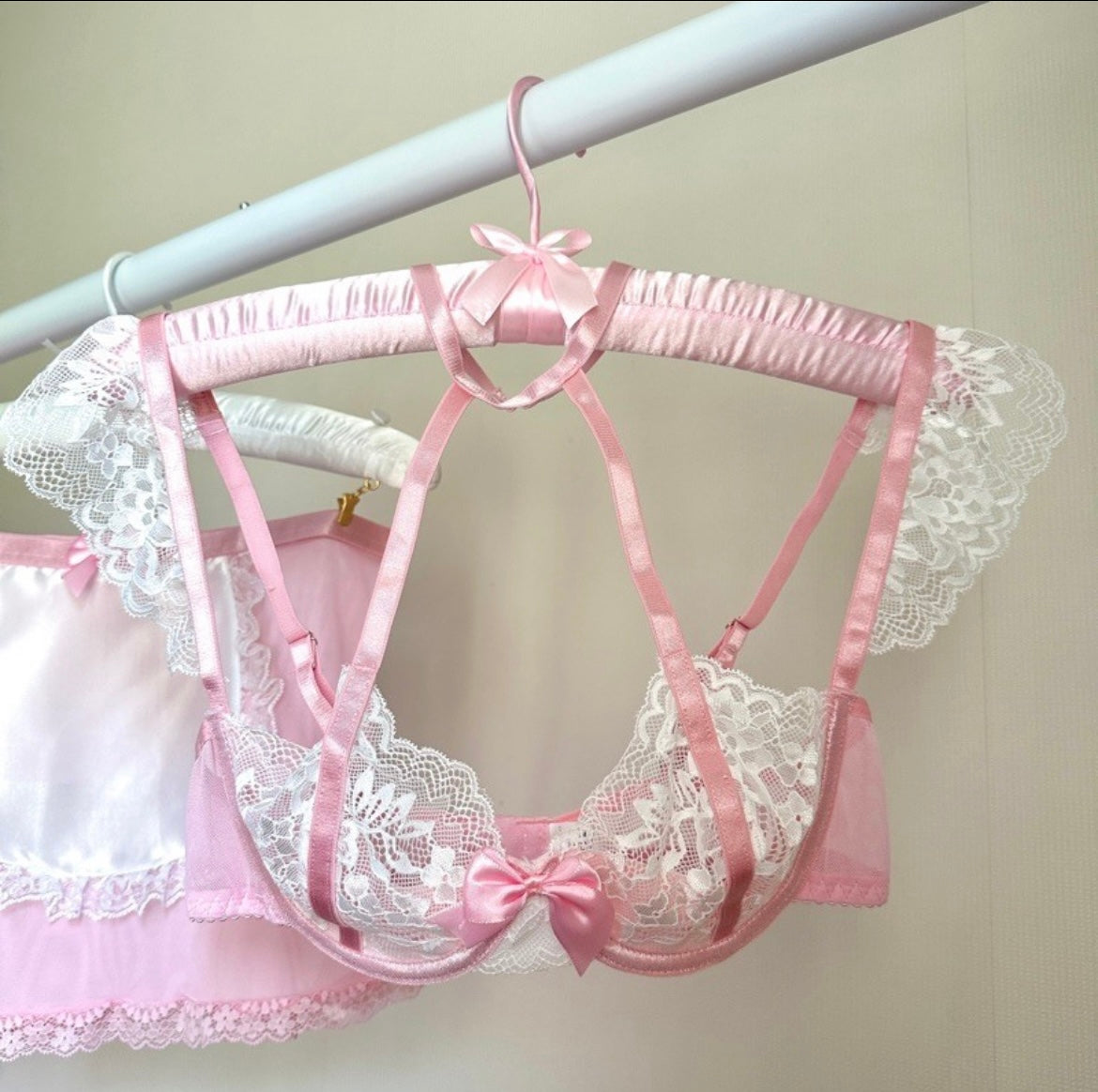 Get trendy with Cutie Pie Sweetheart Maid Lingerie Set -  available at Peiliee Shop. Grab yours for $23 today!