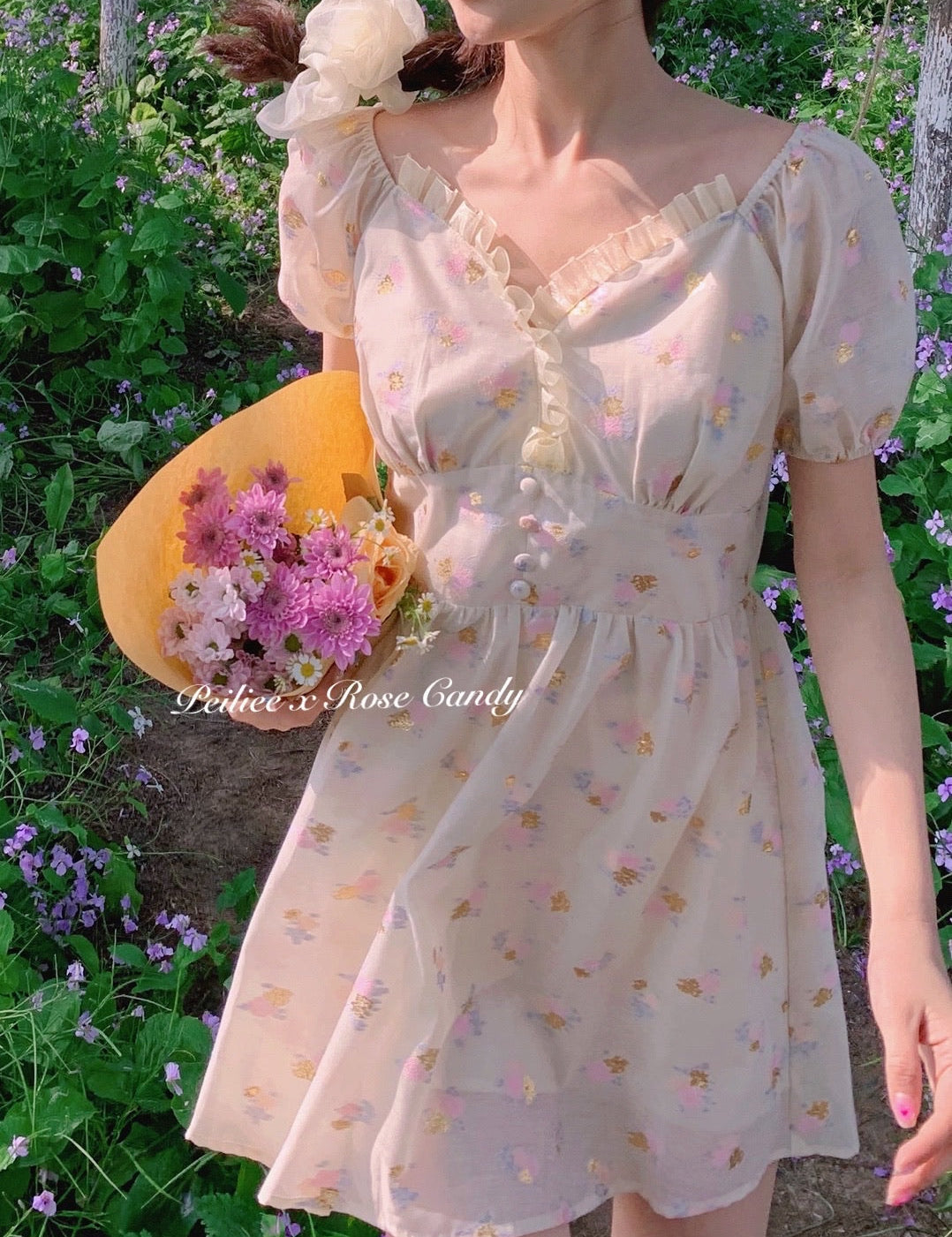 Get trendy with [SALE] Golden Rose Dress -  available at Peiliee Shop. Grab yours for $36.80 today!